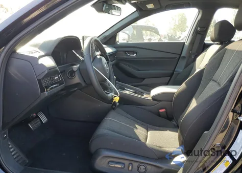 2025 Honda Accord Hybrid Sport из США, поврежденный, VIN 1HGCY2F54SA016494